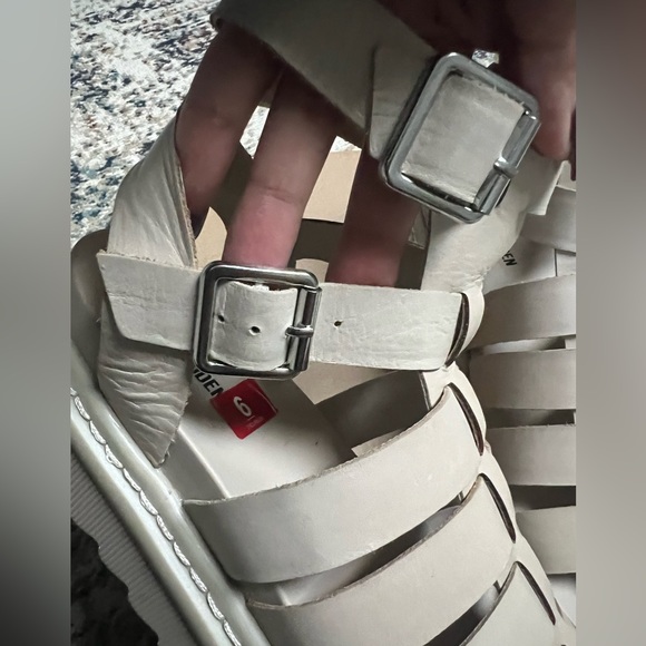 BRAND NEW! Benefit Womens Leather Adjustable Gladiator Sandals - Picture 6 of 7